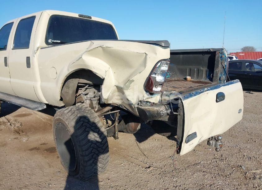 Photo 6 of 2001 Ford F250 SUPER DUTY (VIN 1FTNW21F91EB57601)