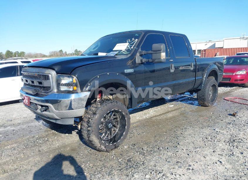 Photo 2 of 2004 Ford F-250 LARIAT/XL/XLT (VIN 1FTNW21L24EA16797)