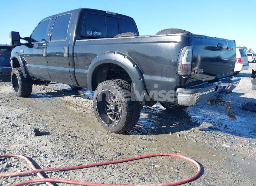 Photo 3 of 2004 Ford F-250 LARIAT/XL/XLT (VIN 1FTNW21L24EA16797)