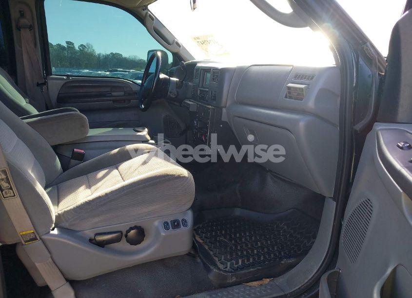 Photo 5 of 2004 Ford F-250 LARIAT/XL/XLT (VIN 1FTNW21L24EA16797)