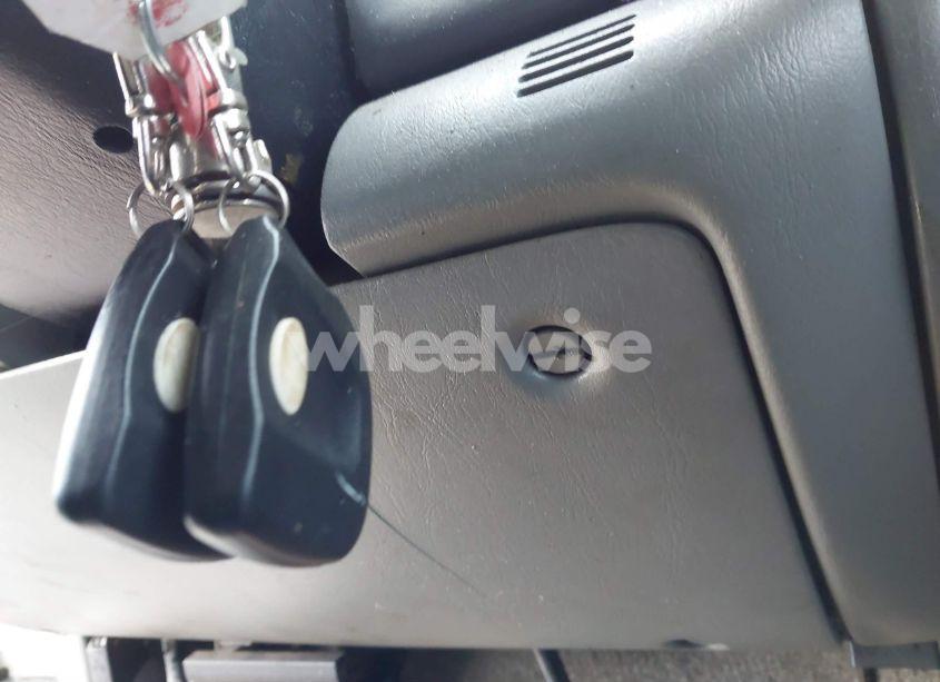 Photo 11 of 2004 Ford F-250 LARIAT/XL/XLT (VIN 1FTNW21L34EA75616)