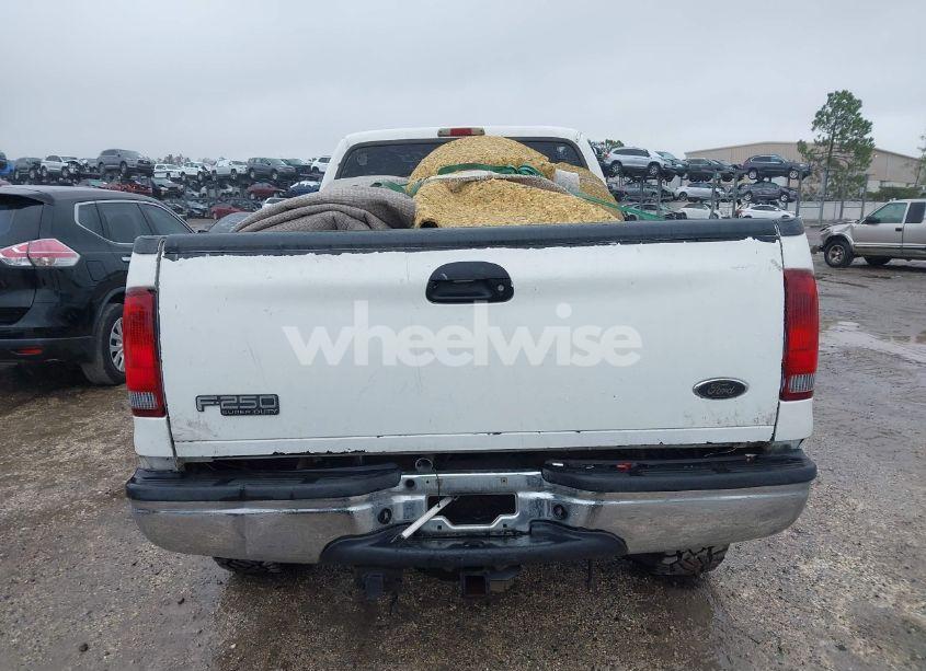 Photo 16 of 2004 Ford F-250 LARIAT/XL/XLT (VIN 1FTNW21L34EA75616)