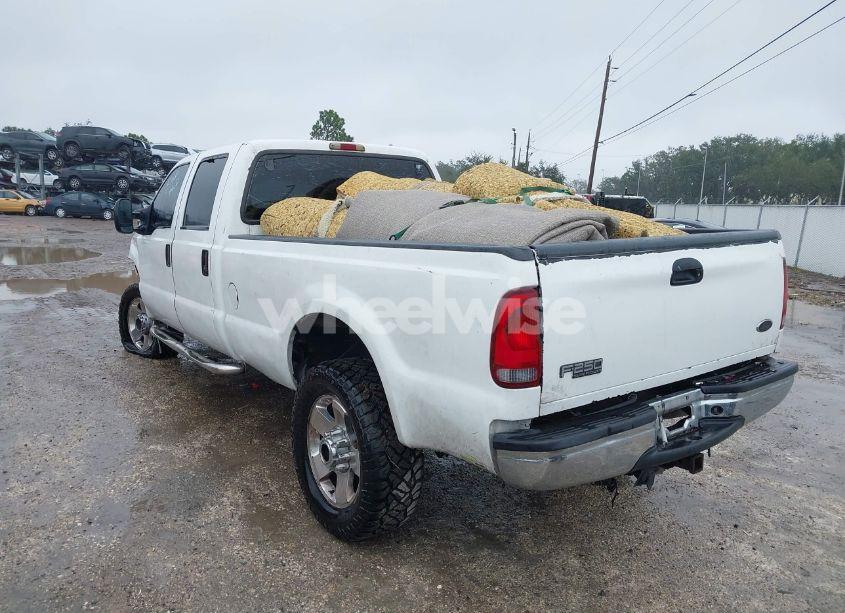 Photo 3 of 2004 Ford F-250 LARIAT/XL/XLT (VIN 1FTNW21L34EA75616)