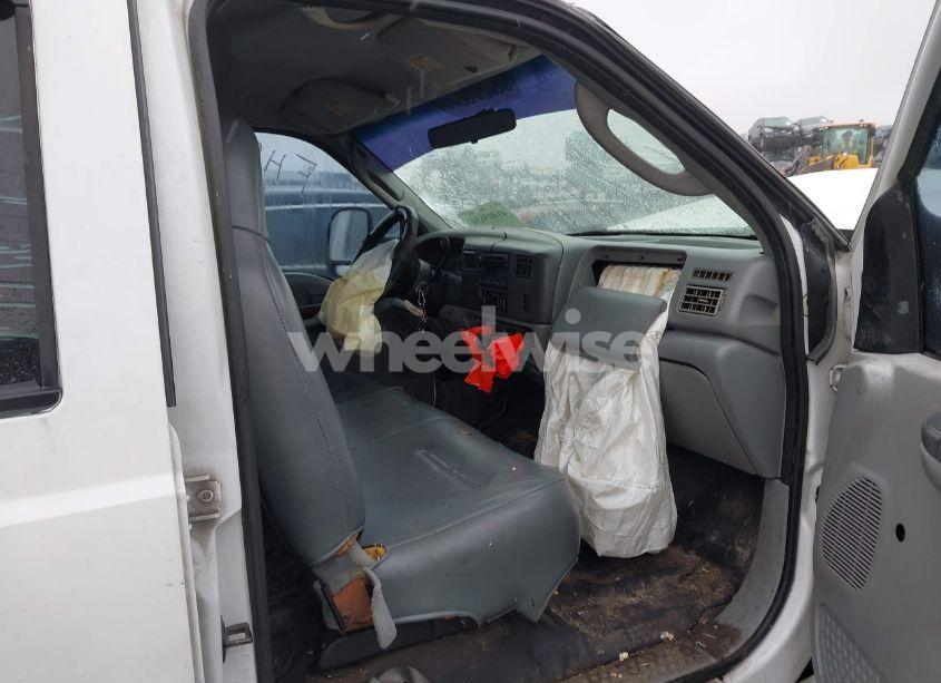 Photo 5 of 2004 Ford F-250 LARIAT/XL/XLT (VIN 1FTNW21L34EA75616)