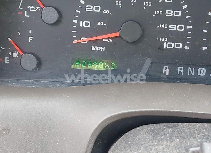 Photo 15 of 2002 Ford F-250 LARIAT/XL/XLT (VIN 1FTNW21L62EB49639)