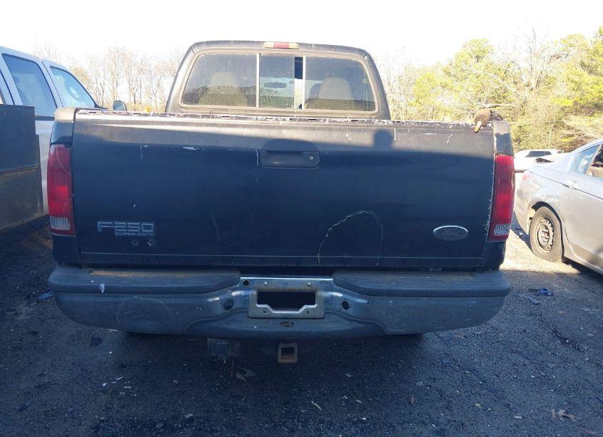Photo 15 of 2003 Ford F-250 LARIAT/XL/XLT (VIN 1FTNW21L63EC59219)