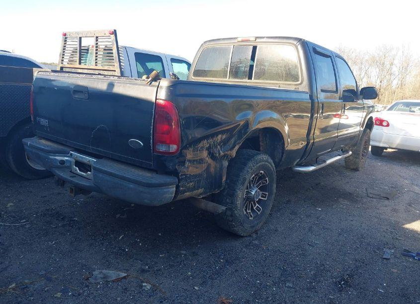 Photo 4 of 2003 Ford F-250 LARIAT/XL/XLT (VIN 1FTNW21L63EC59219)