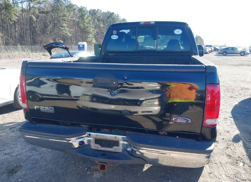 Photo 16 of 2004 Ford F-250 LARIAT/XL/XLT (VIN 1FTNW21L64EE08648)