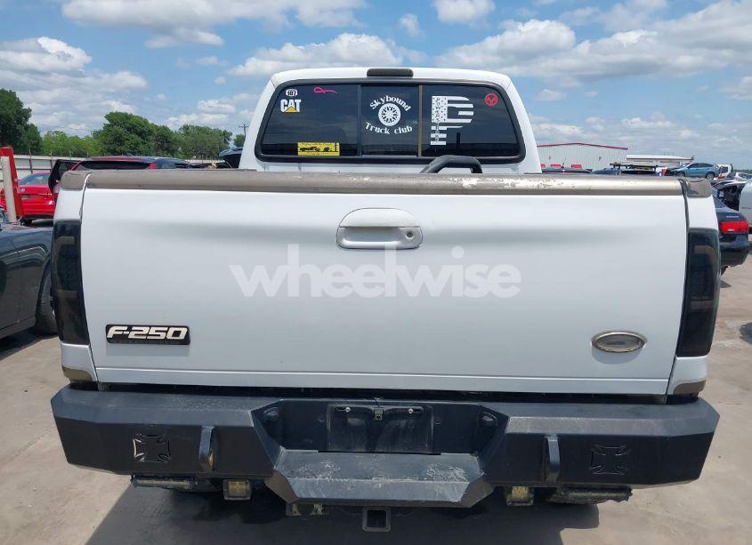 Photo 17 of 2004 Ford F-250 LARIAT/XL/XLT (VIN 1FTNW21P14EB10463)