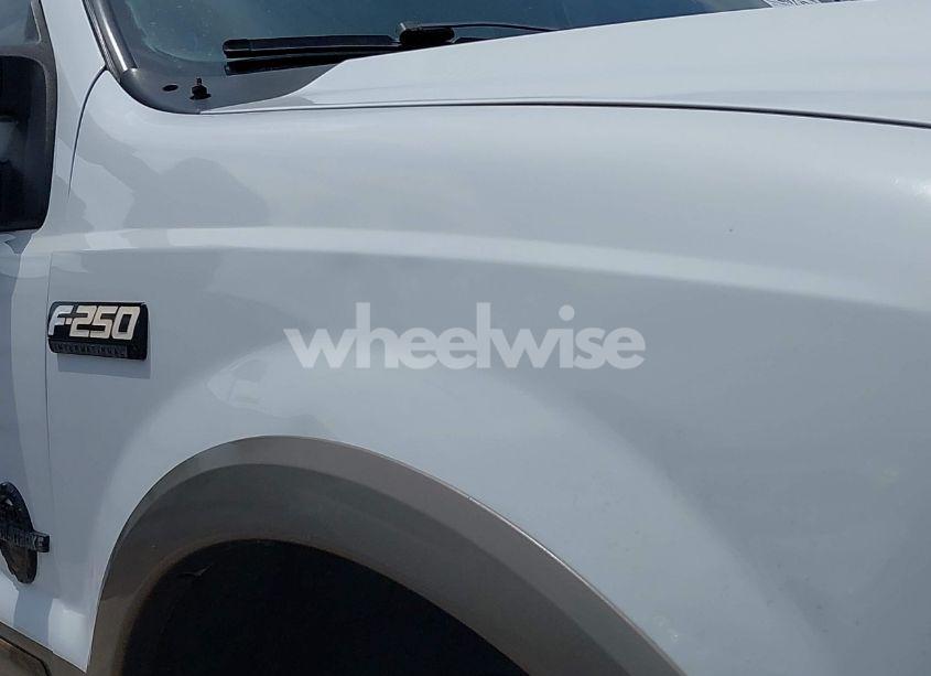 Photo 18 of 2004 Ford F-250 LARIAT/XL/XLT (VIN 1FTNW21P14EB10463)