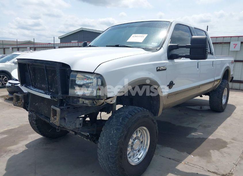 Photo 2 of 2004 Ford F-250 LARIAT/XL/XLT (VIN 1FTNW21P14EB10463)