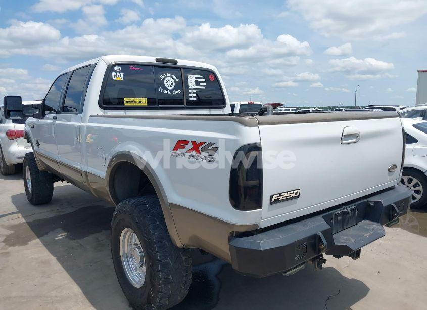 Photo 3 of 2004 Ford F-250 LARIAT/XL/XLT (VIN 1FTNW21P14EB10463)