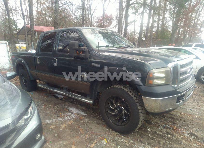 Photo 13 of 2004 Ford F-250 LARIAT/XL/XLT (VIN 1FTNW21P14EB77709)