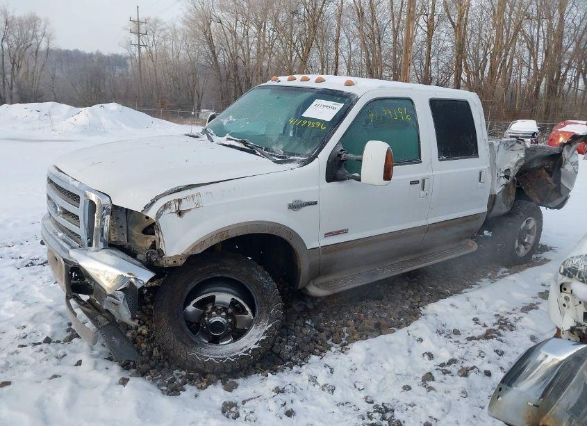 Photo 2 of 2004 Ford F-250 LARIAT/XL/XLT (VIN 1FTNW21P14EE04400)
