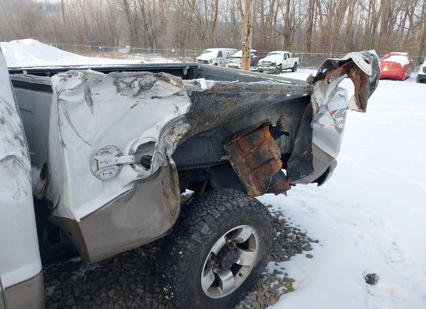 Photo 6 of 2004 Ford F-250 LARIAT/XL/XLT (VIN 1FTNW21P14EE04400)