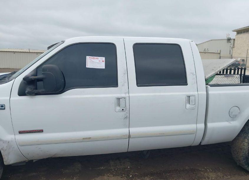 Photo 13 of 2004 Ford F-250 LARIAT/XL/XLT (VIN 1FTNW21P24EA98114)