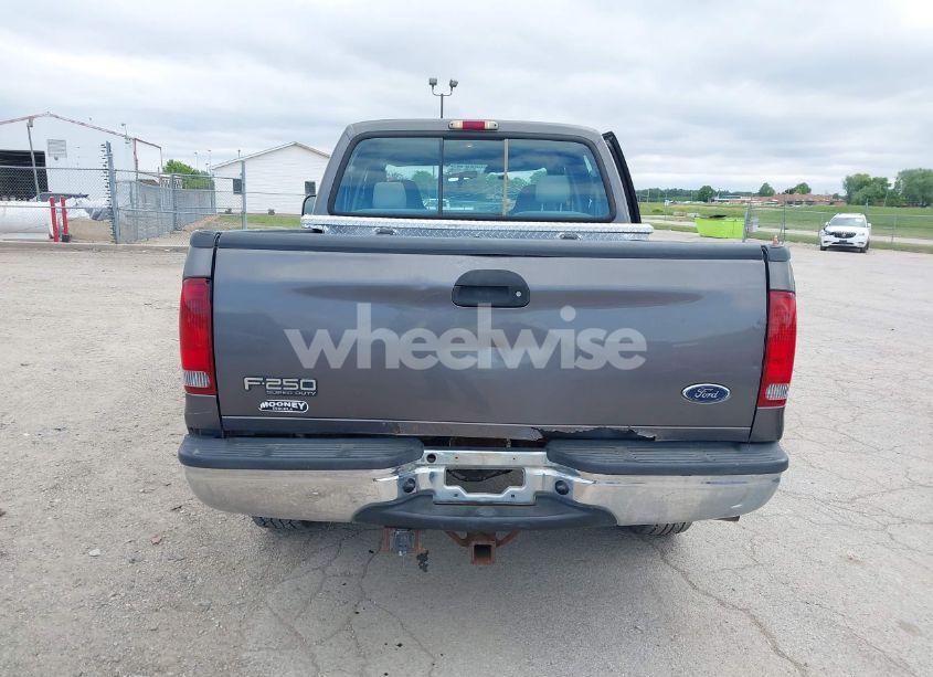 Photo 16 of 2004 Ford F-250 LARIAT/XL/XLT (VIN 1FTNW21P24EB04025)