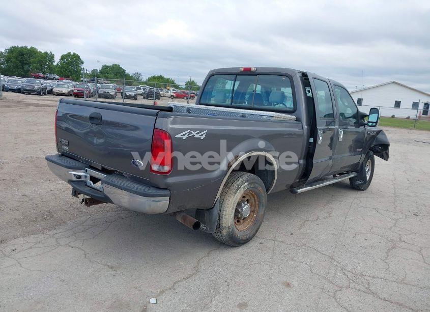 Photo 4 of 2004 Ford F-250 LARIAT/XL/XLT (VIN 1FTNW21P24EB04025)