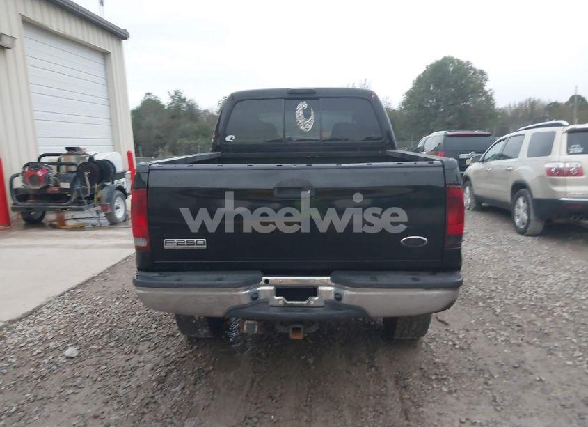 Photo 16 of 2004 Ford F-250 (VIN 1FTNW21P34EA27598)