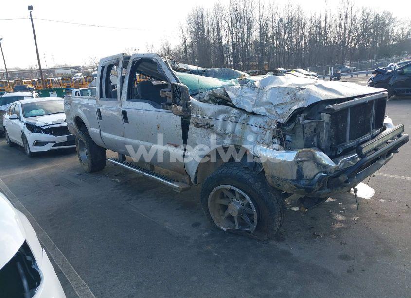 2004 Ford F-250 (VIN 1FTNW21P34EB40015) main photo