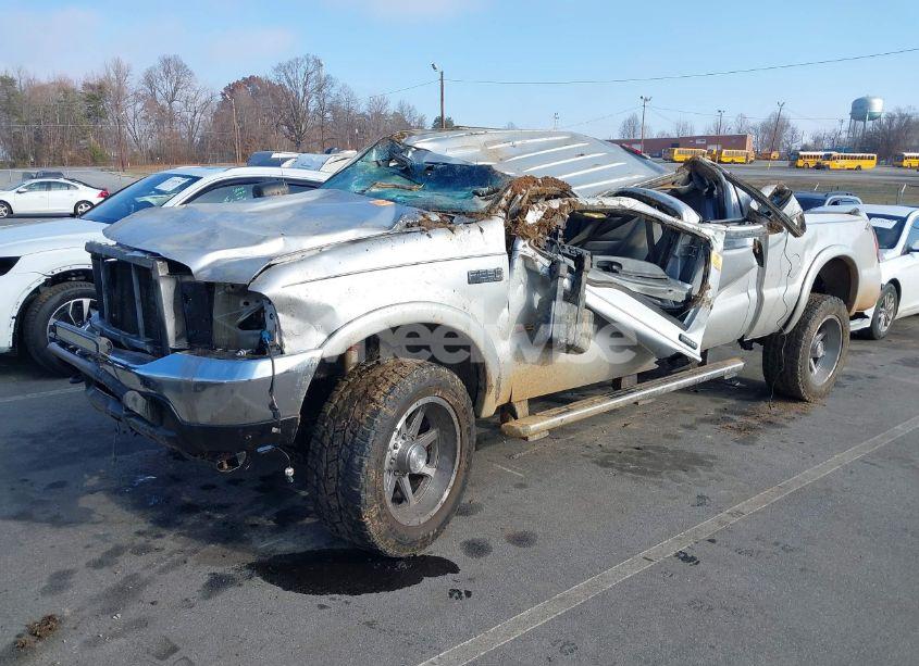 Photo 2 of 2004 Ford F-250 (VIN 1FTNW21P34EB40015)