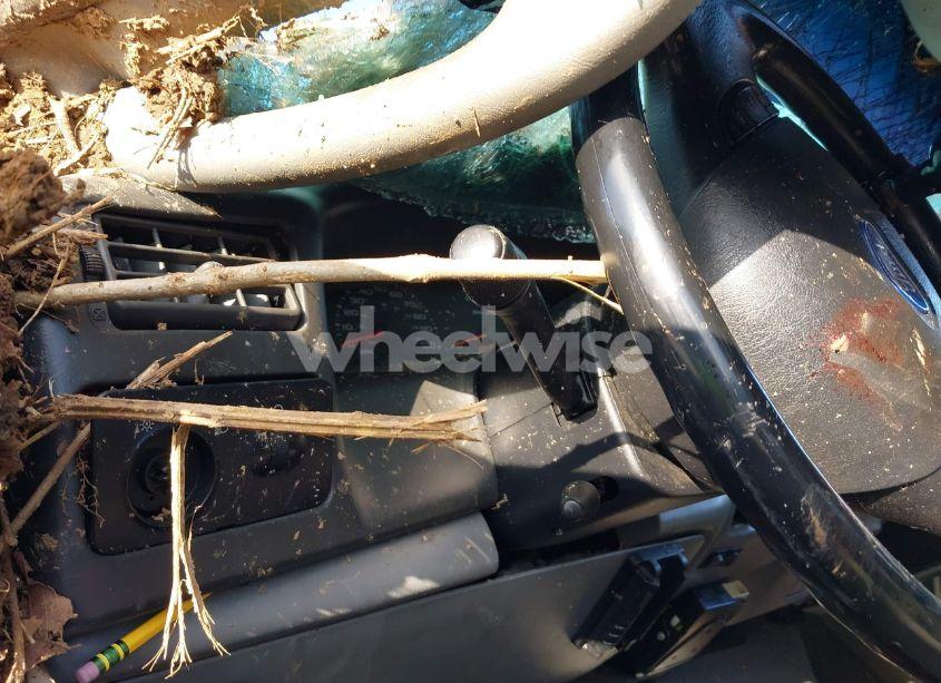 Photo 7 of 2004 Ford F-250 (VIN 1FTNW21P34EB40015)