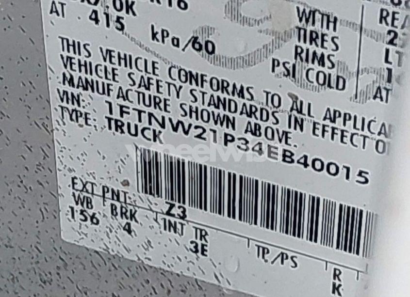 Photo 9 of 2004 Ford F-250 (VIN 1FTNW21P34EB40015)