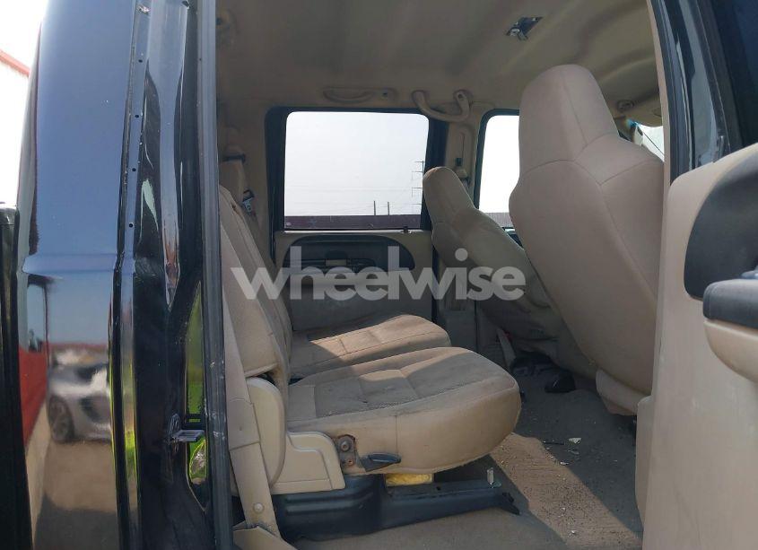 Photo 8 of 2004 Ford F-250 LARIAT/XL/XLT (VIN 1FTNW21P34EB54612)