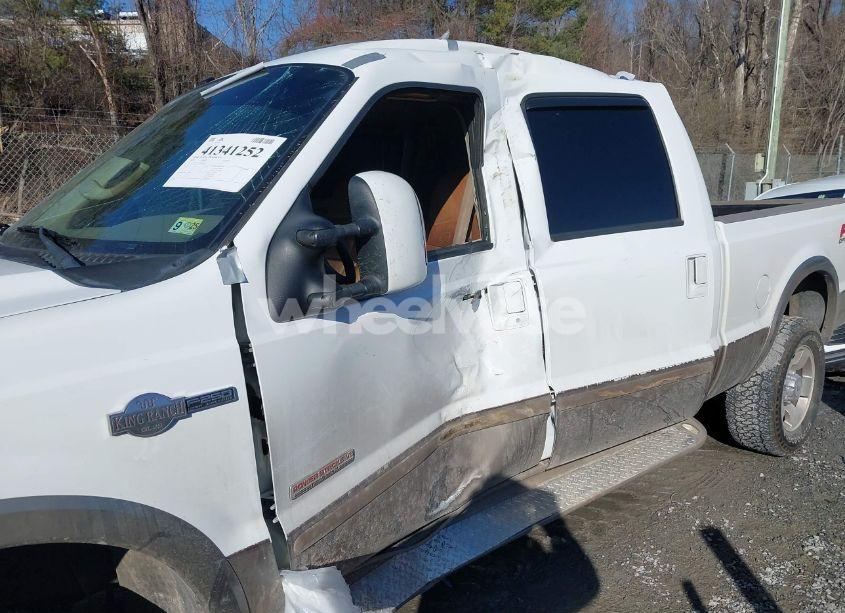 Photo 6 of 2004 Ford F-250 LARIAT/XL/XLT (VIN 1FTNW21P34EC27039)