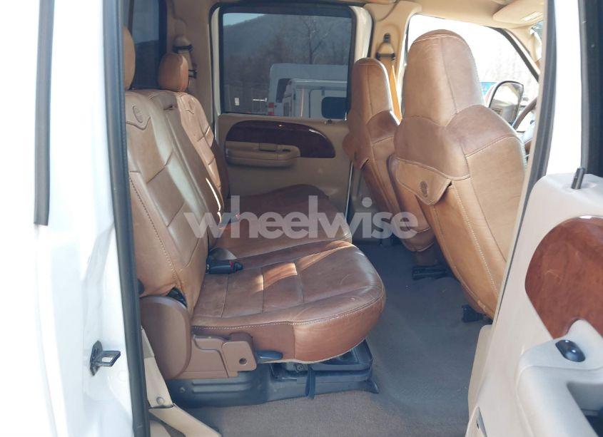 Photo 8 of 2004 Ford F-250 LARIAT/XL/XLT (VIN 1FTNW21P34EC27039)