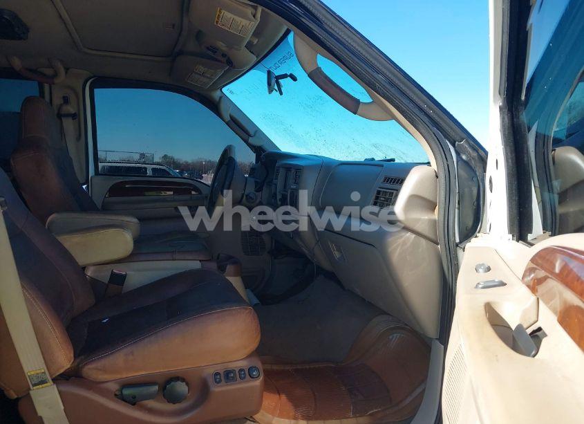 Photo 5 of 2004 Ford F-250 LARIAT/XL/XLT (VIN 1FTNW21P34ED41431)