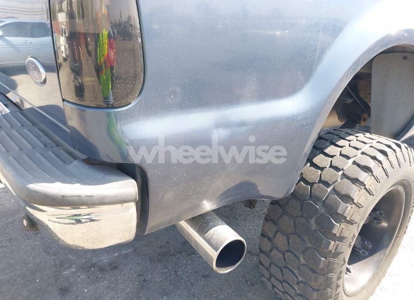 Photo 6 of 2004 Ford F-250 LARIAT/XL/XLT (VIN 1FTNW21P64EC01907)