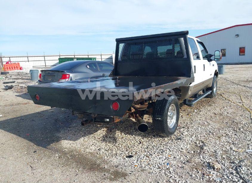 Photo 4 of 2004 Ford F-250 LARIAT/XL/XLT (VIN 1FTNW21P74ED39505)