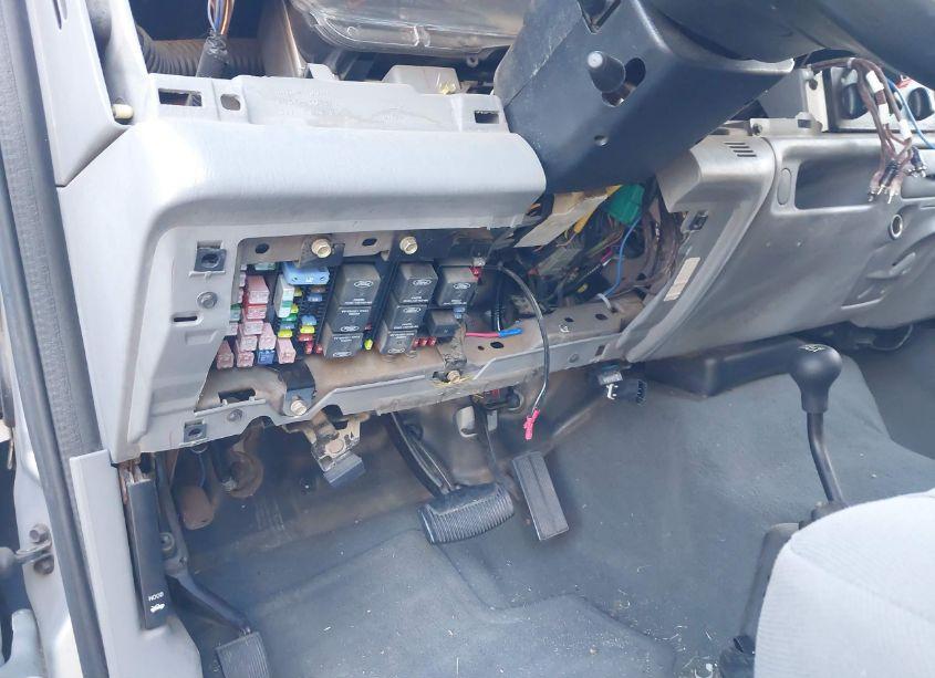 Photo 17 of 2004 Ford F-250 LARIAT/XL/XLT (VIN 1FTNW21P84EB78288)