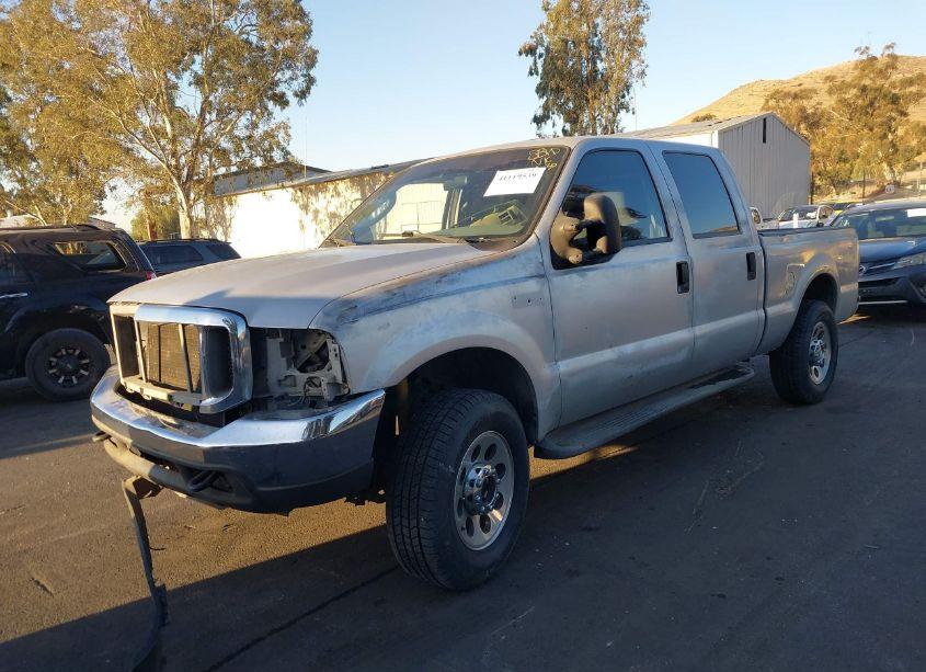 Photo 2 of 2004 Ford F-250 LARIAT/XL/XLT (VIN 1FTNW21P84EB78288)