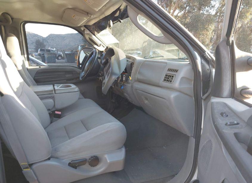 Photo 5 of 2004 Ford F-250 LARIAT/XL/XLT (VIN 1FTNW21P84EB78288)