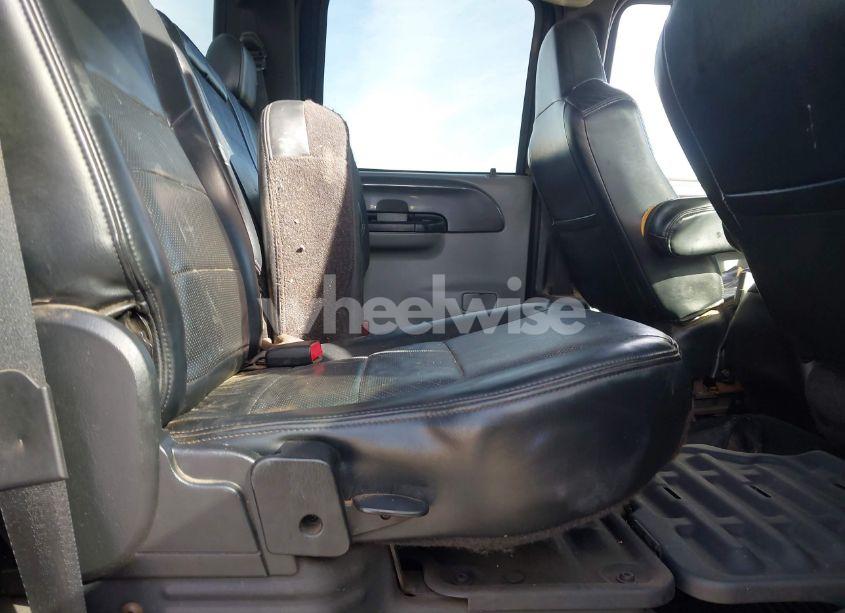 Photo 8 of 2004 Ford F-250 LARIAT/XL/XLT (VIN 1FTNW21S64EB78472)