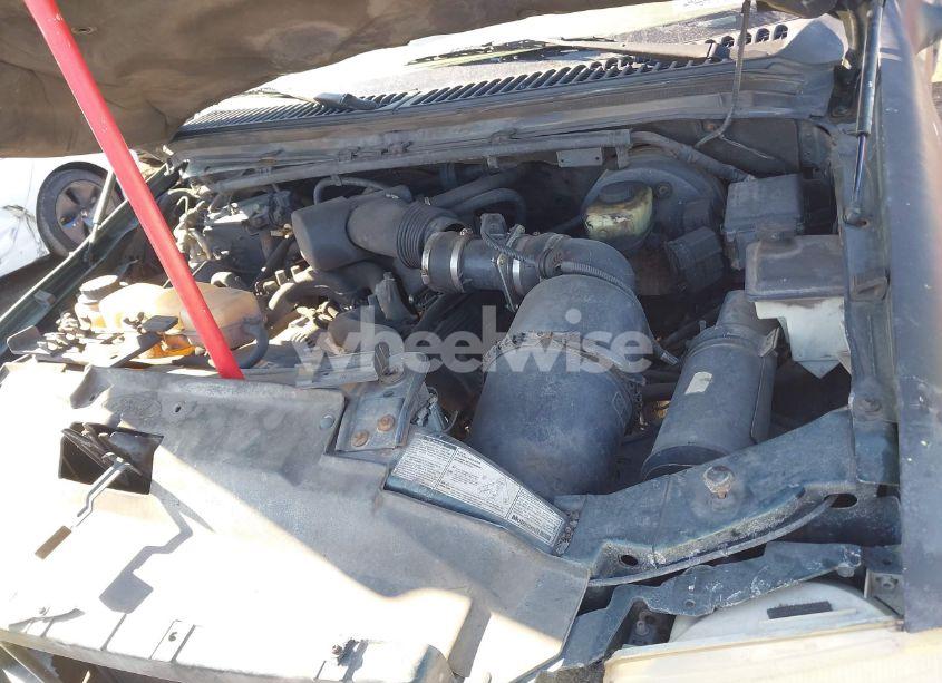 Photo 10 of 2001 Ford F-250 LARIAT/XL/XLT (VIN 1FTNW21S71ED02471)