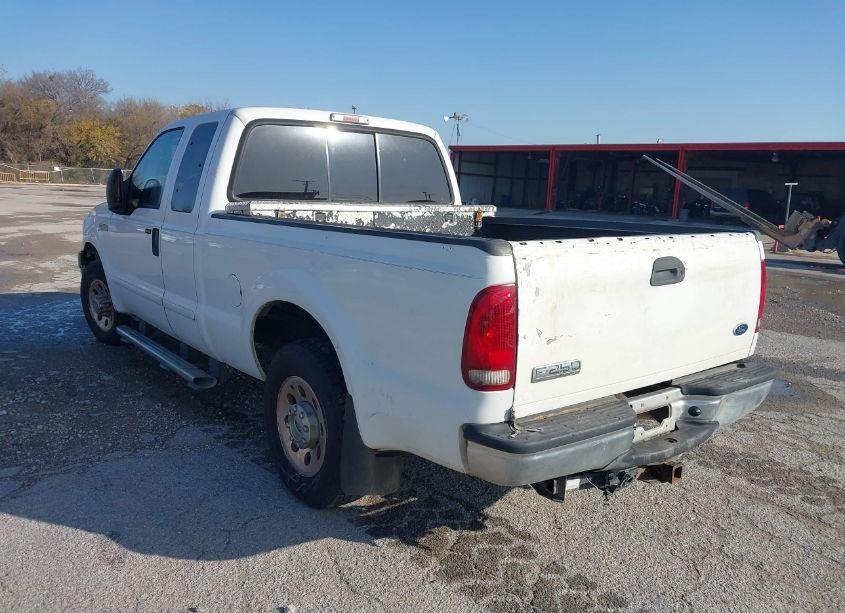 Photo 3 of 2006 Ford F-250 LARIAT/XL/XLT (VIN 1FTNX20536ED46533)