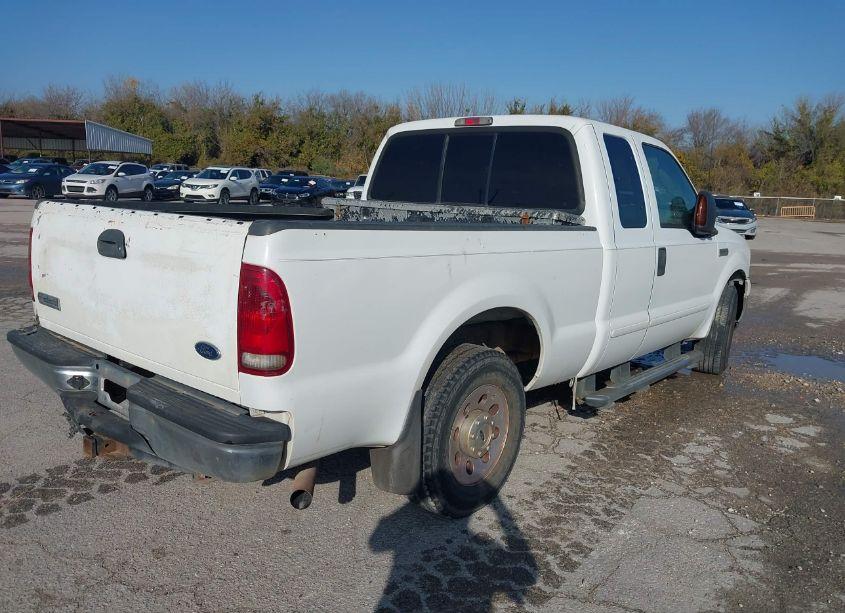 Photo 4 of 2006 Ford F-250 LARIAT/XL/XLT (VIN 1FTNX20536ED46533)