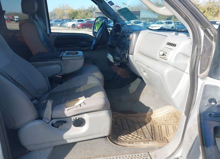 Photo 5 of 2006 Ford F-250 LARIAT/XL/XLT (VIN 1FTNX20536ED46533)