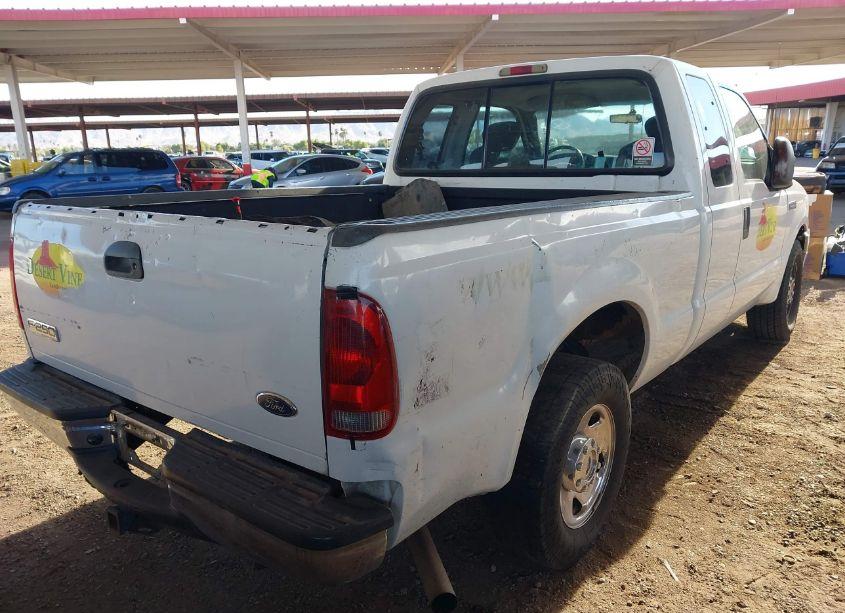 Photo 4 of 2006 Ford F-250 LARIAT/XL/XLT (VIN 1FTNX20556EB97316)