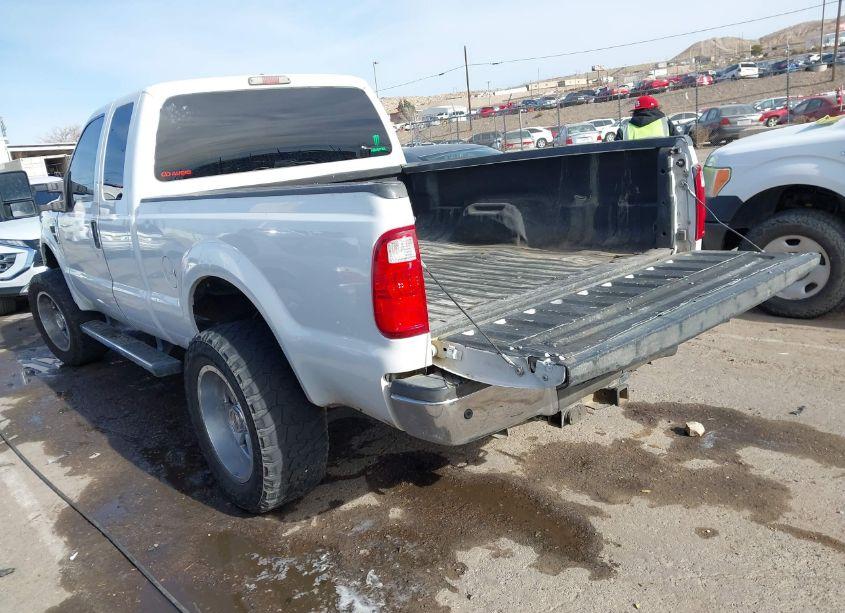 Photo 3 of 2008 Ford F-250 LARIAT/XL/XLT (VIN 1FTNX20558EE39721)