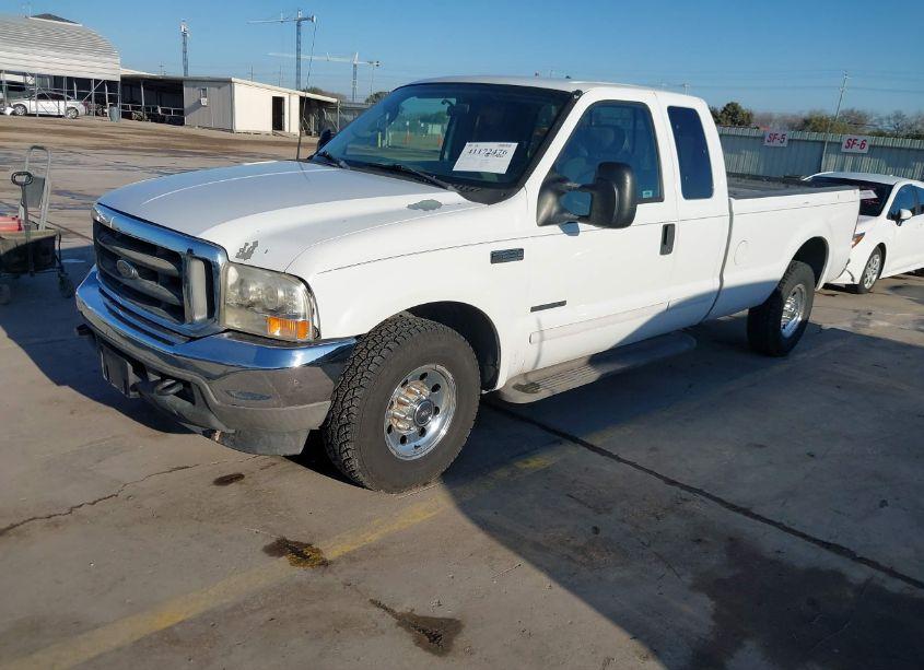 Photo 2 of 2003 Ford F-250 LARIAT/XL/XLT (VIN 1FTNX20F13EB24674)