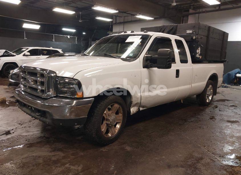 Photo 2 of 1999 Ford F-250 LARIAT/XL/XLT (VIN 1FTNX20F1XEA40537)