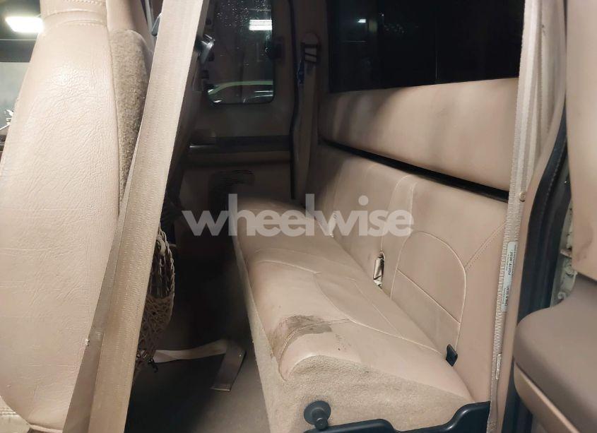 Photo 8 of 1999 Ford F-250 LARIAT/XL/XLT (VIN 1FTNX20F1XEA40537)