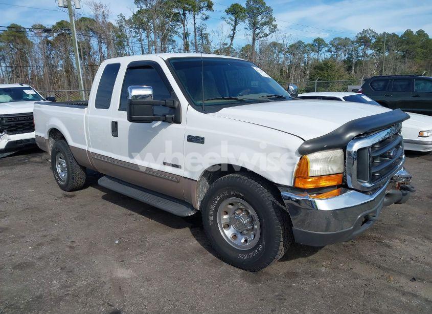 1999 Ford F-250 LARIAT/XL/XLT (VIN 1FTNX20F1XEE88227) main photo