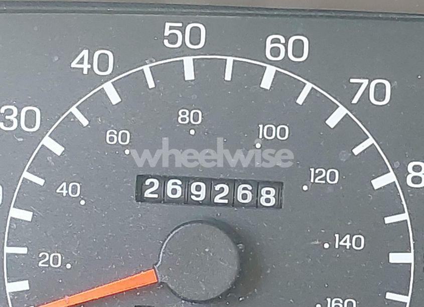 Photo 15 of 1999 Ford F-250 LARIAT/XL/XLT (VIN 1FTNX20F1XEE88227)