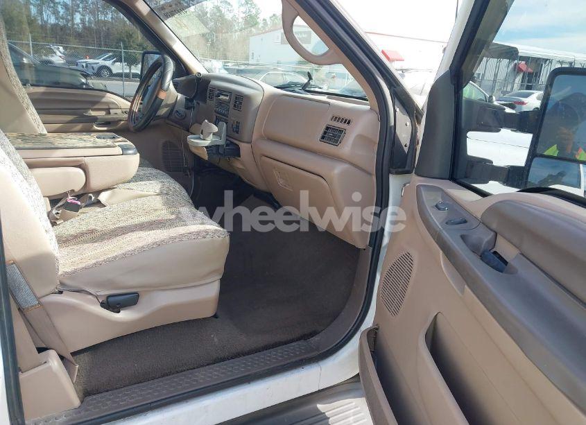 Photo 5 of 1999 Ford F-250 LARIAT/XL/XLT (VIN 1FTNX20F1XEE88227)