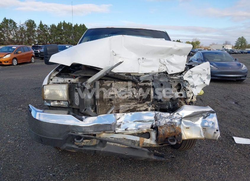 Photo 12 of 1999 Ford F-250 LARIAT/XL/XLT (VIN 1FTNX20F5XEC00435)